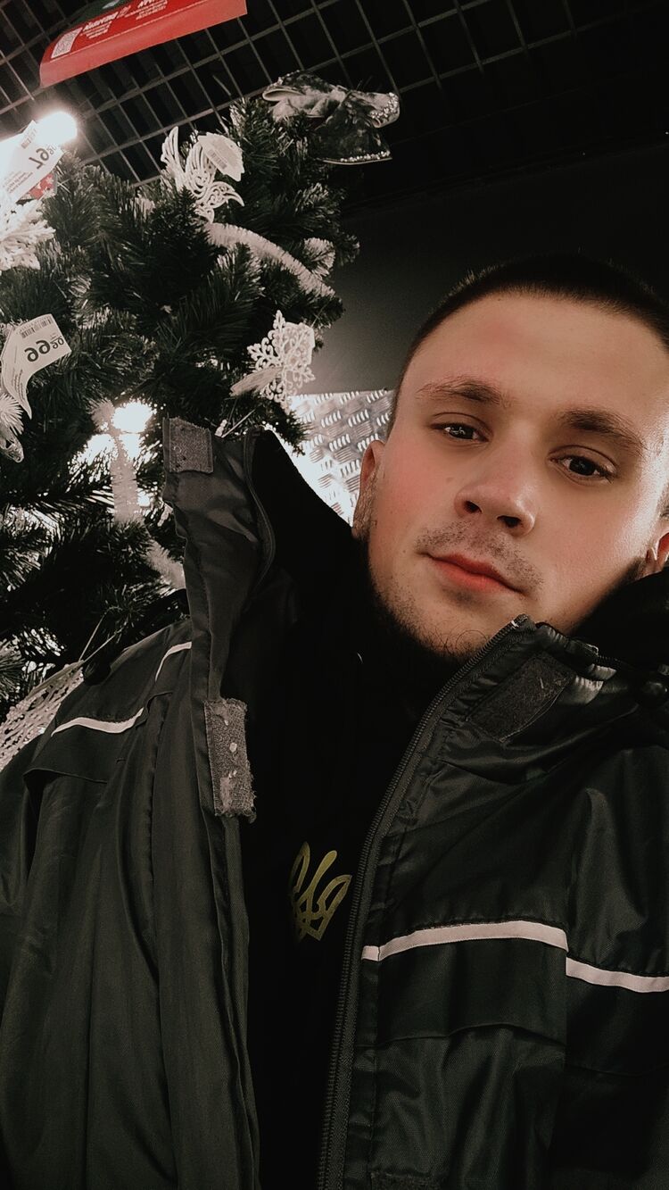  51852133  Ivan, 25 ,     