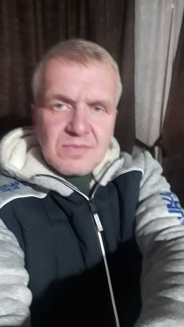  30153573  , 52 ,    