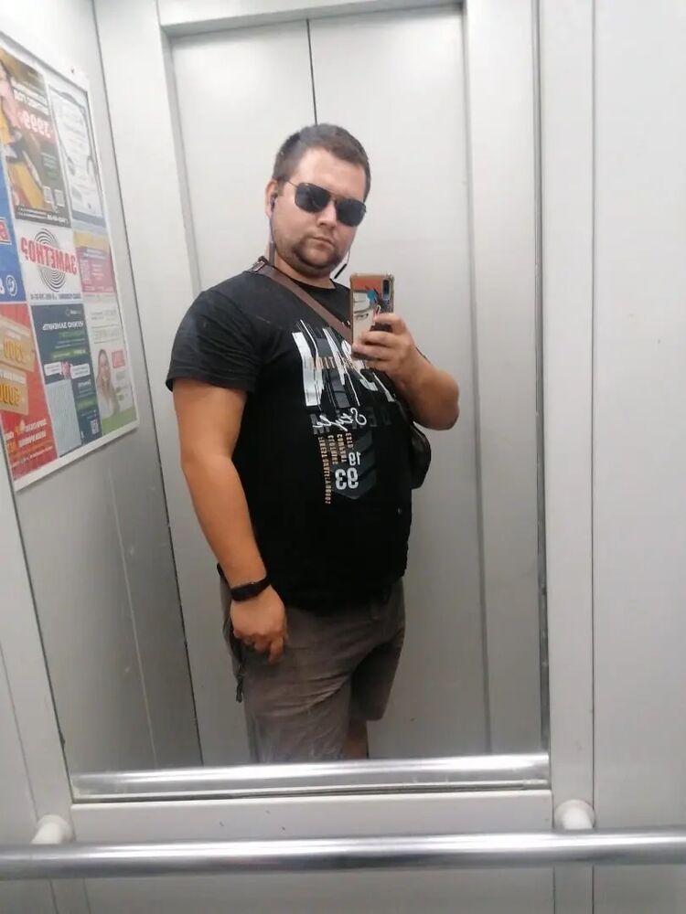  28410093  , 29 ,    -