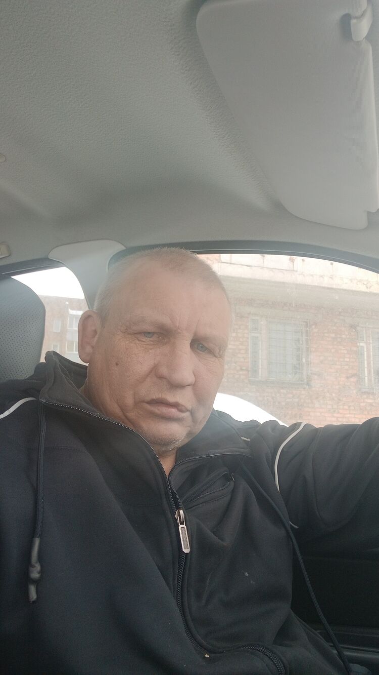  ,   Alexander, 47 ,     , c 