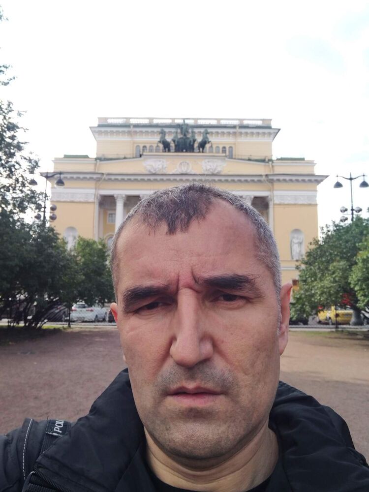  -,   Zair, 52 ,   ,   , c 