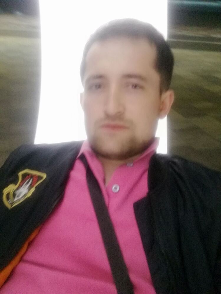  42669853  Rozimboy, 26 ,    