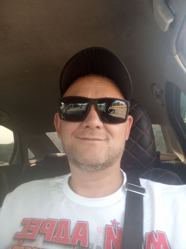  52862873  , 44 ,    
