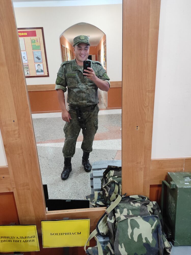  ,   Ruslan, 40 ,   ,   , c , 