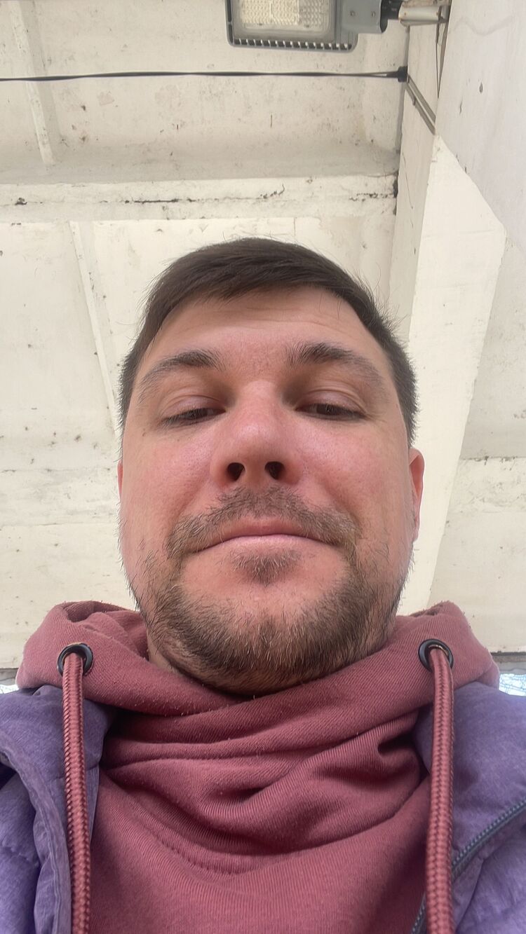  42585693  , 31 ,    