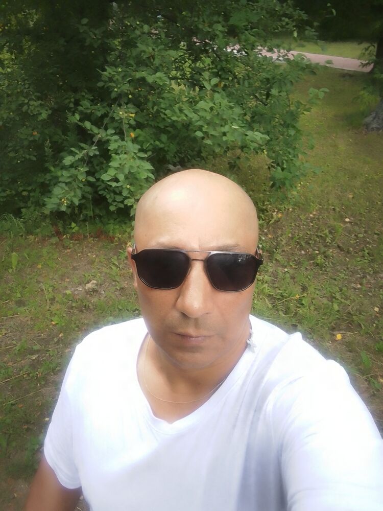  45528893  , 51 ,    