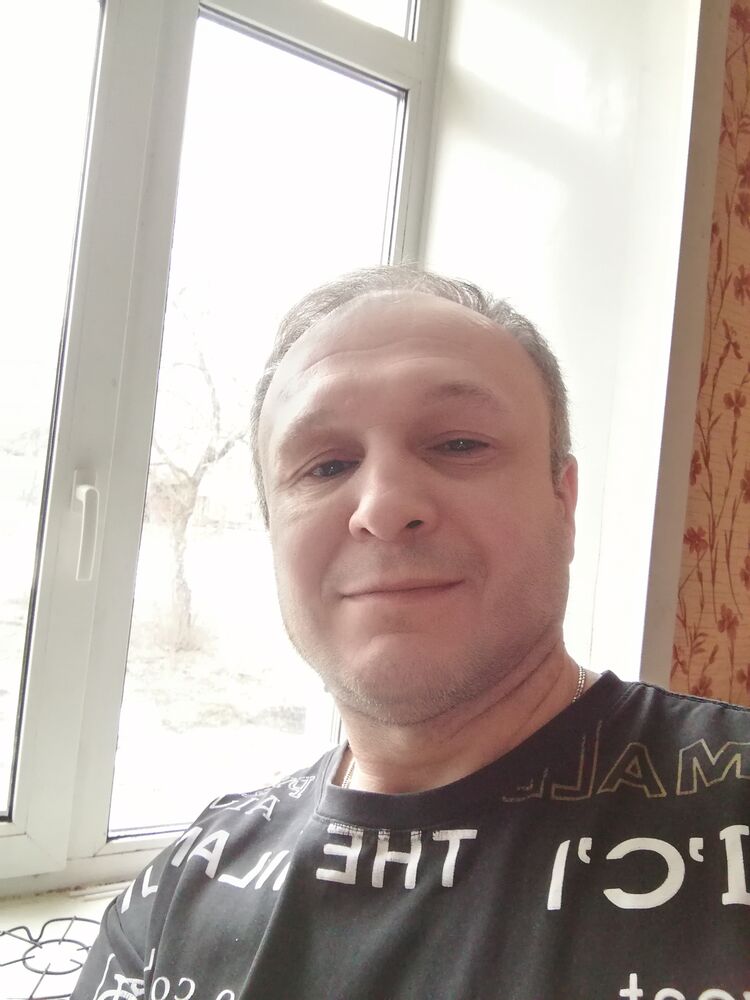  52179303  , 43 ,    
