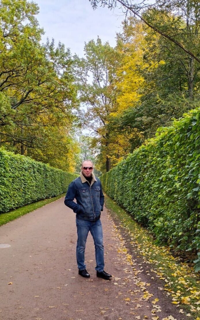  33564853  , 37 ,    -