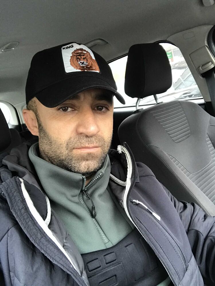  ,   Eser, 33 ,   ,   