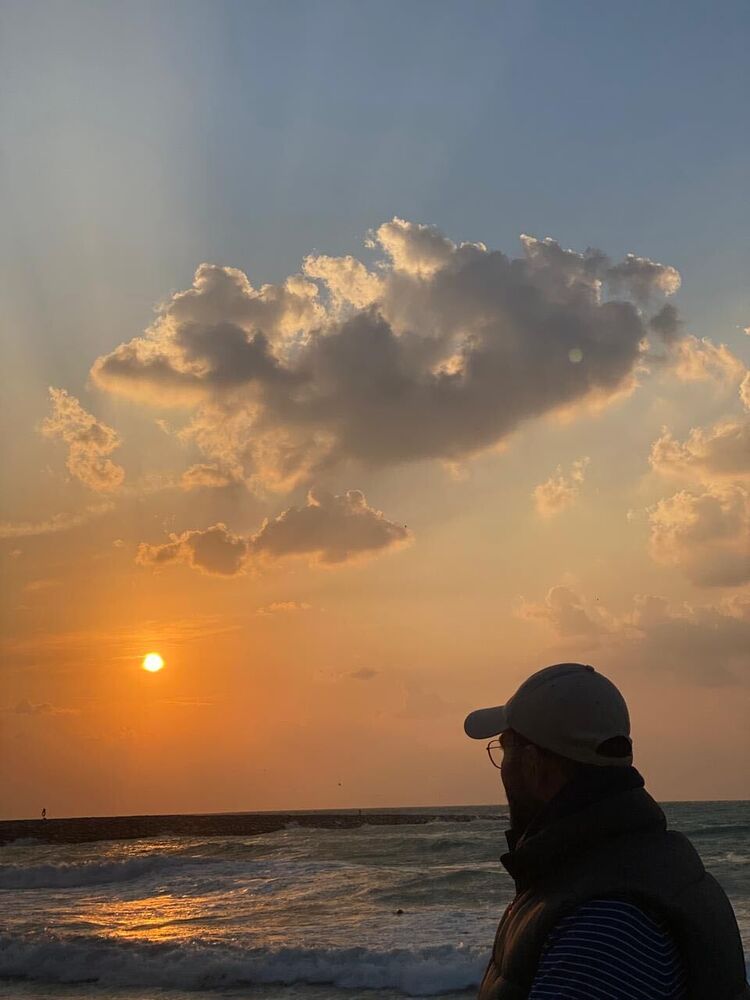  ,   Adam, 40 ,   ,   