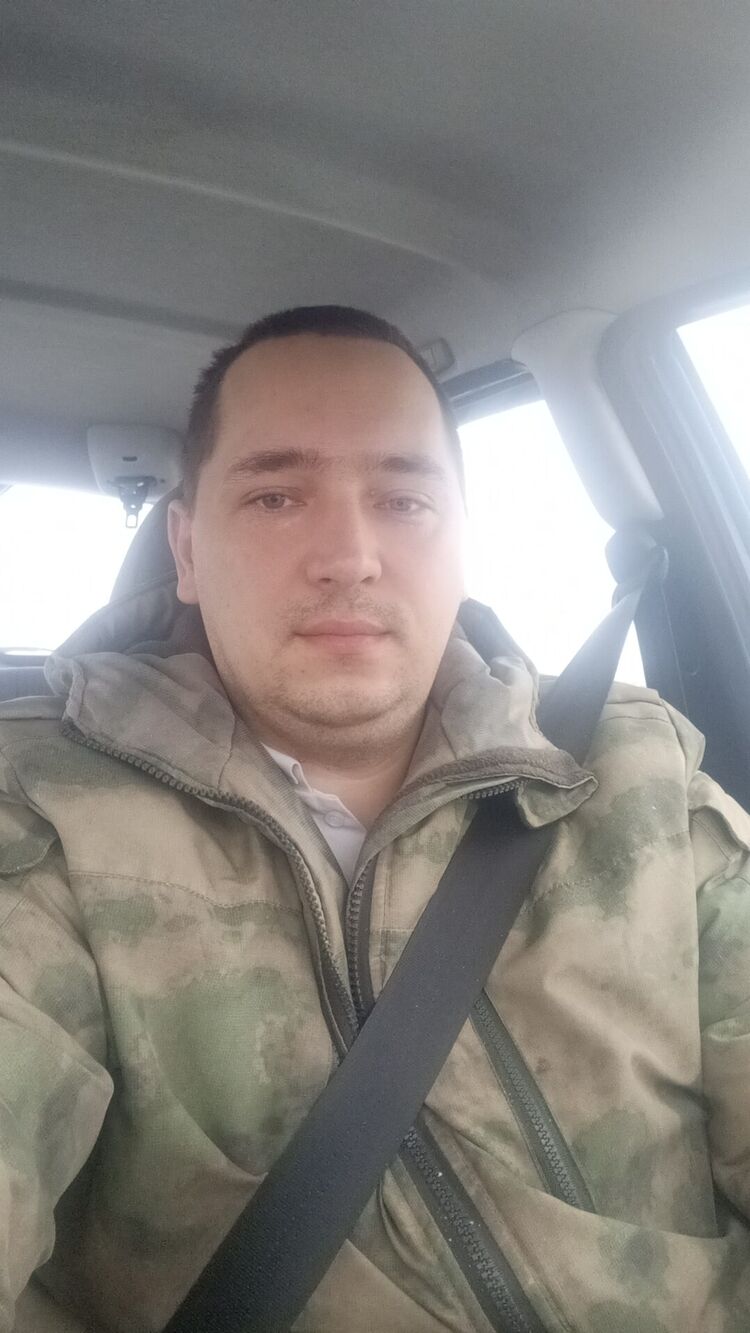  46804463  , 32 ,    