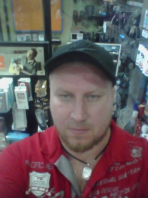  11337873  Sasha, 46 ,    