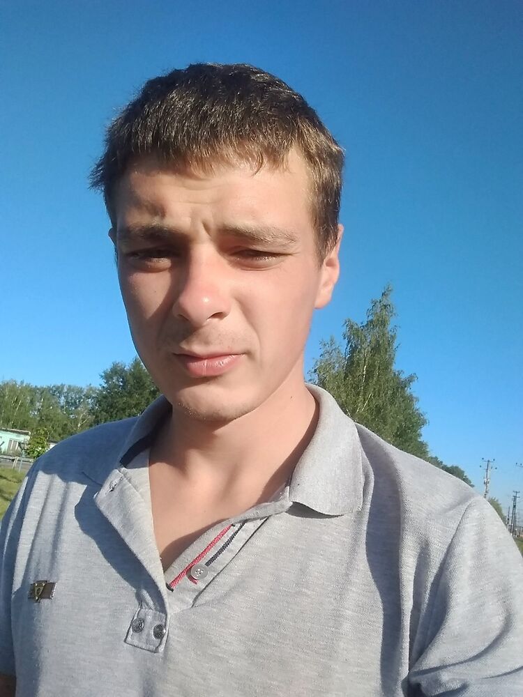  16748413  Maks Maks, 30 ,    