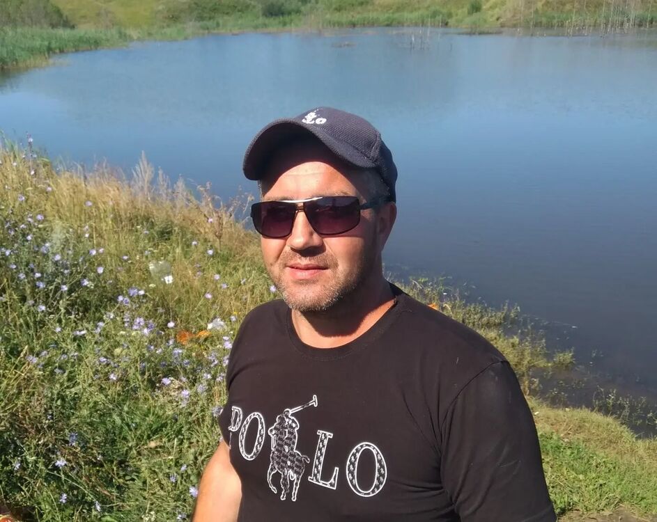  ,   Mikhail, 44 ,     , c 