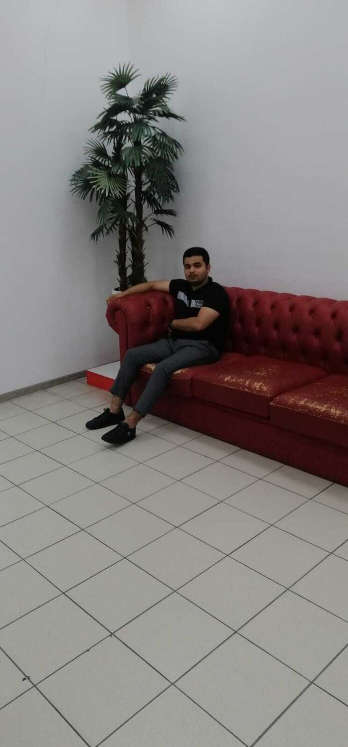  ,   Komil, 22 ,   ,   , c , 