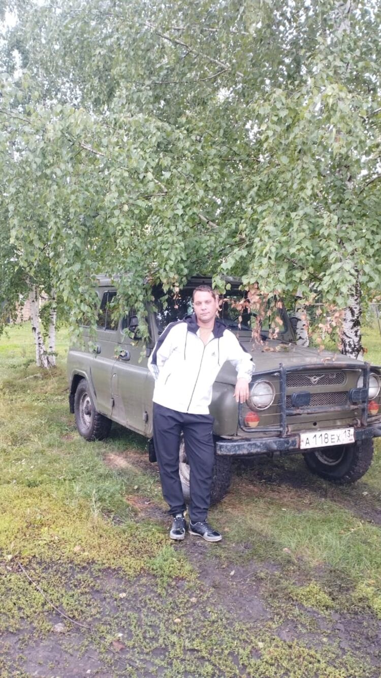  ,   Anatoly, 37 ,   ,   
