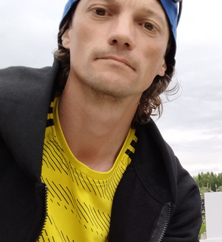  52474963  Angel, 43 ,    