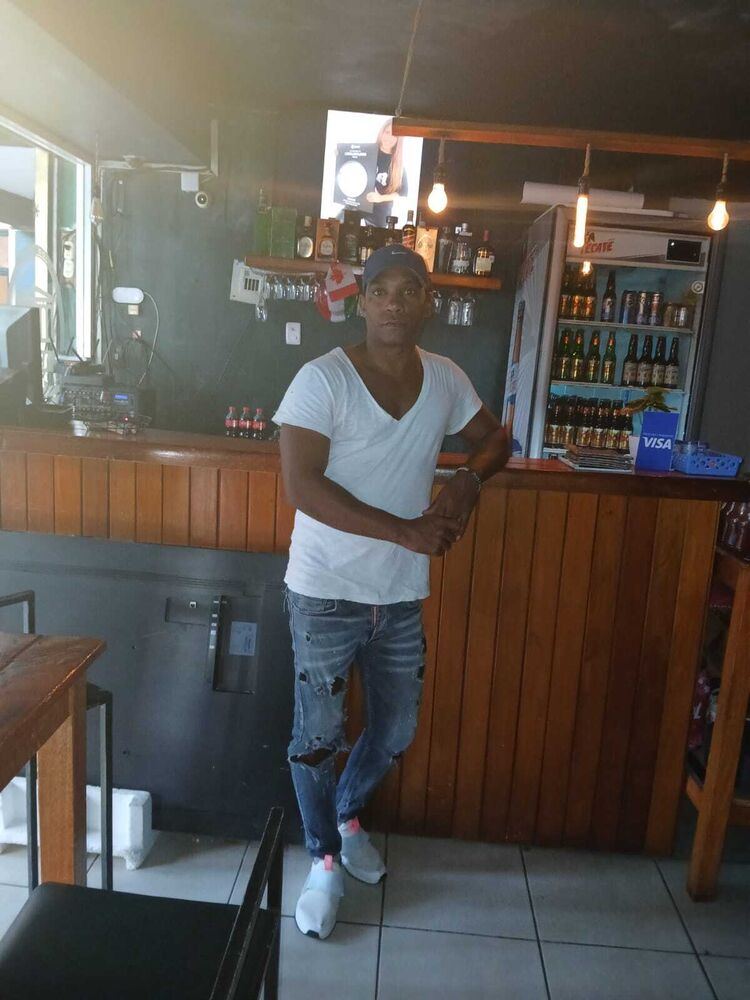  -,   Yeinier, 27 ,   ,   
