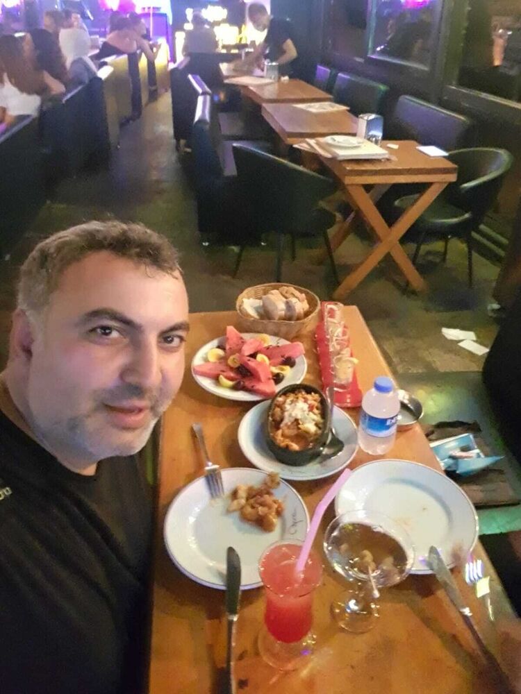  21064743  Okay, 39 ,    