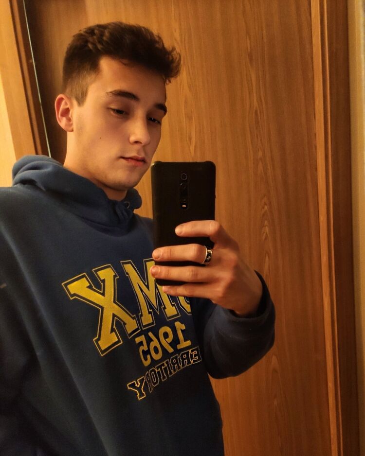  29288883  , 24 ,    