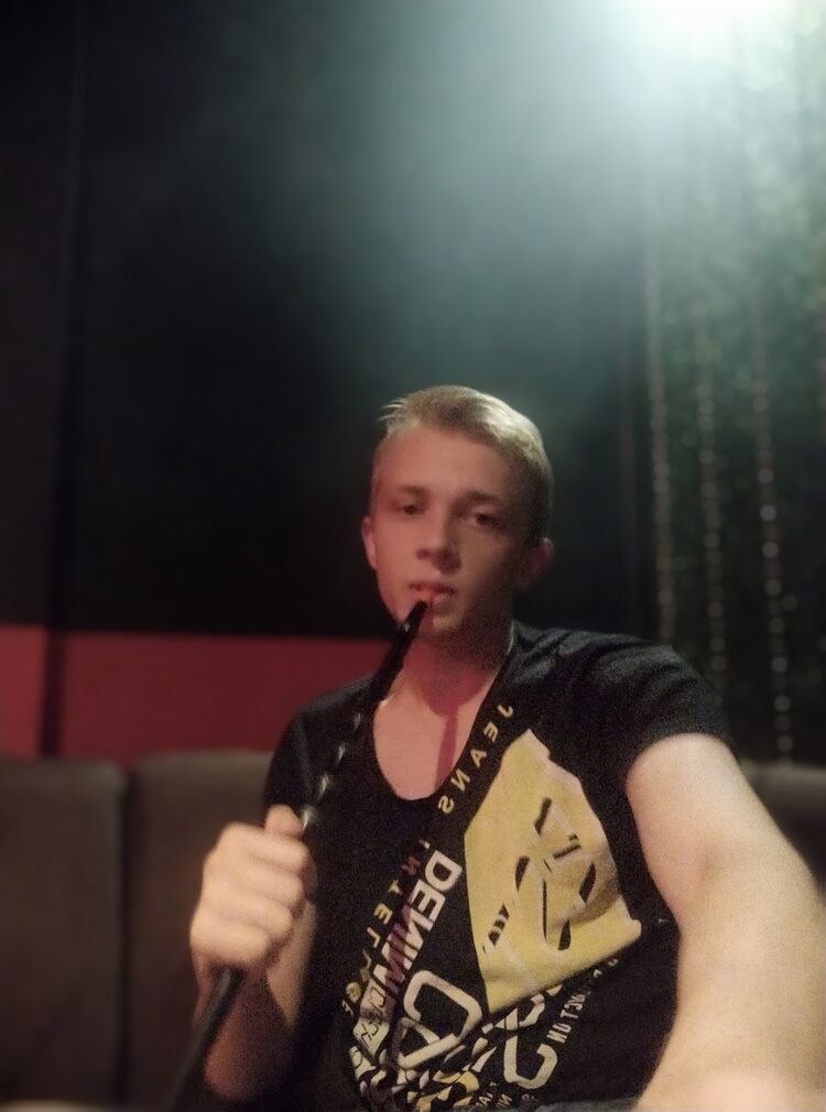  23736963  Ruslan, 27 ,    
