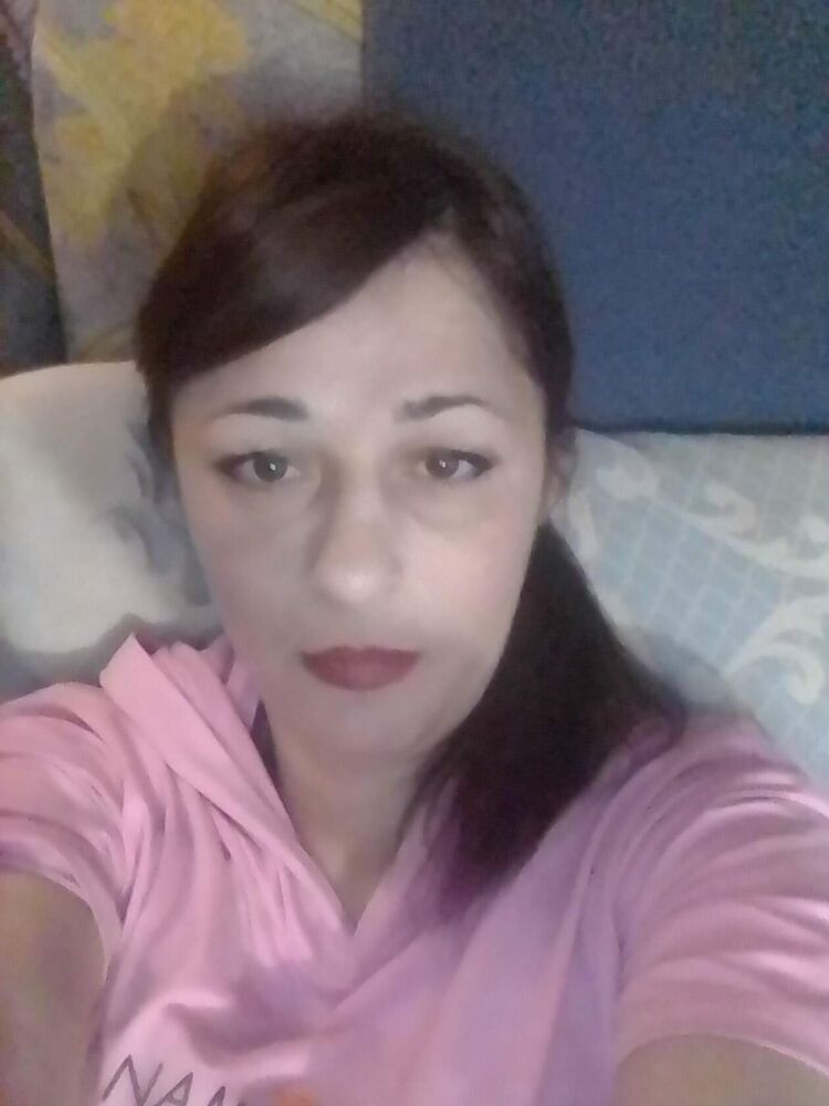  ,   Mila, 34 ,   ,   