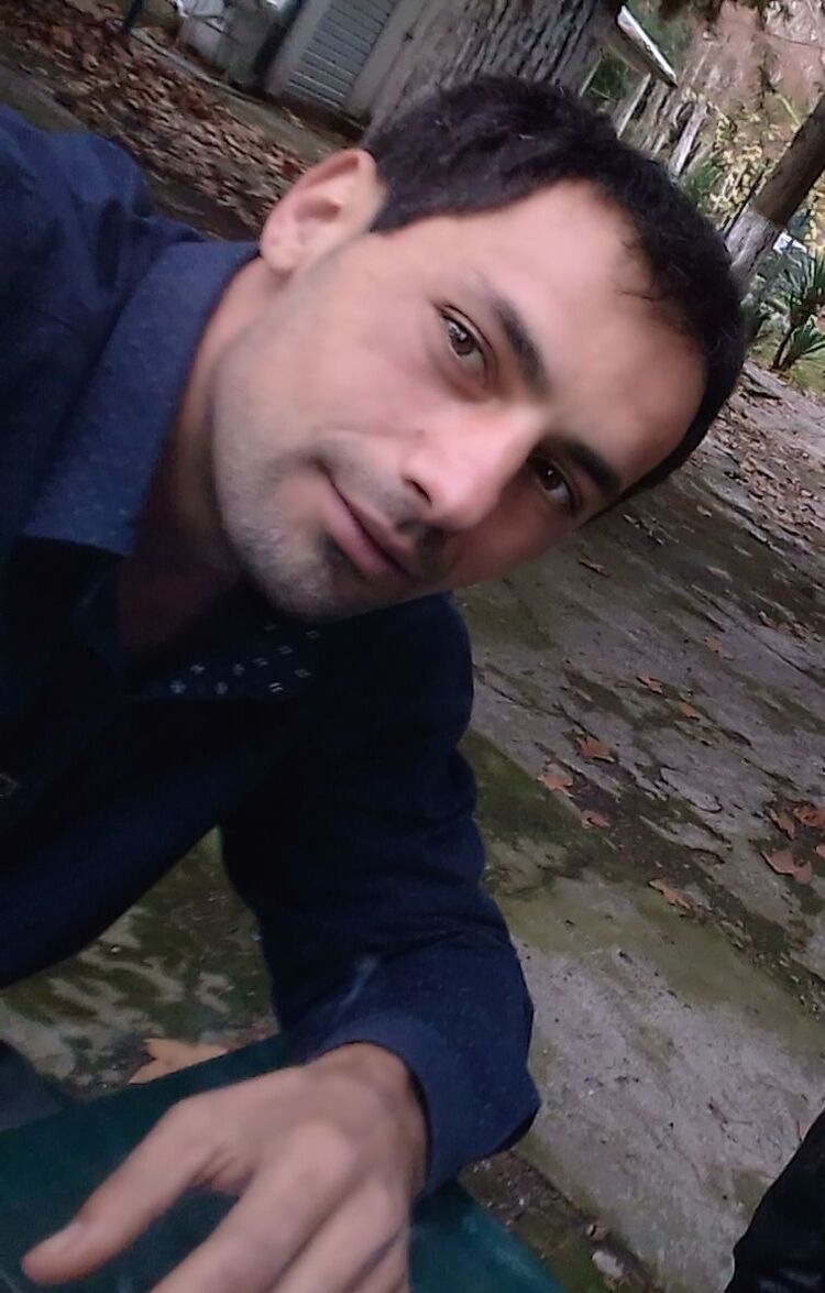  47575453  , 33 ,    