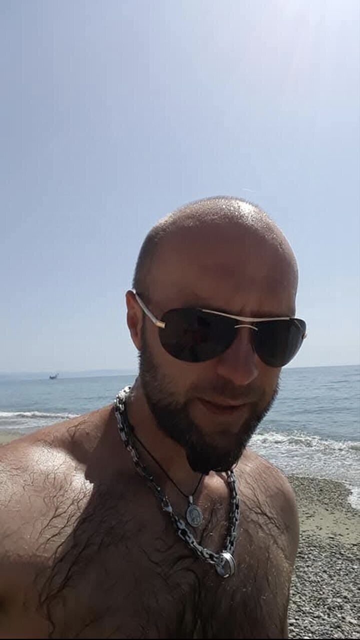  51011563  , 39 ,    
