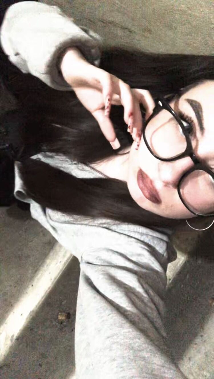  48545183  , 21 ,    