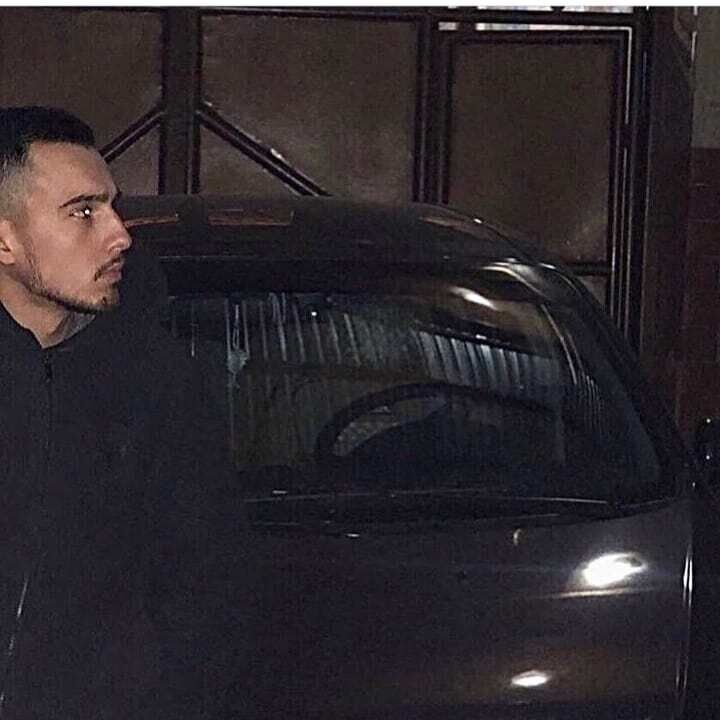  33695693  , 26 ,    