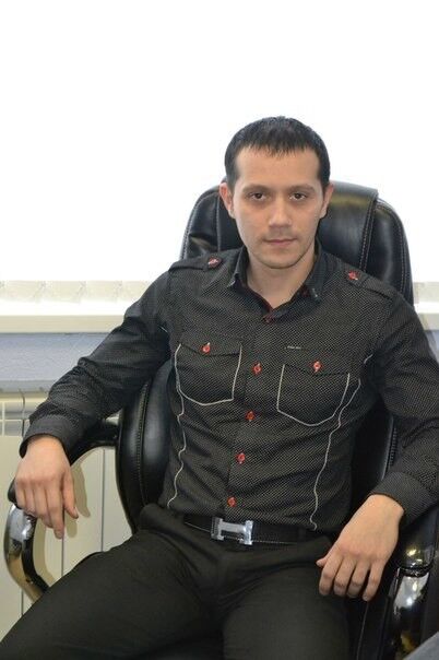  19368783  Roman, 38 ,    