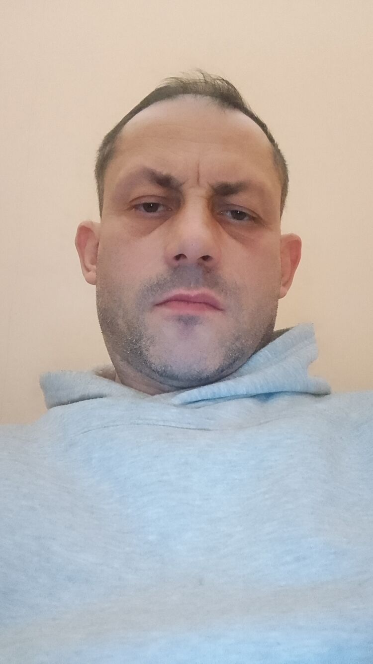  49657383  , 46 ,    