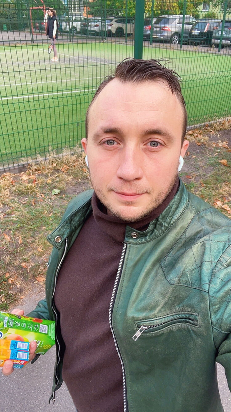  46846363  , 34 ,    