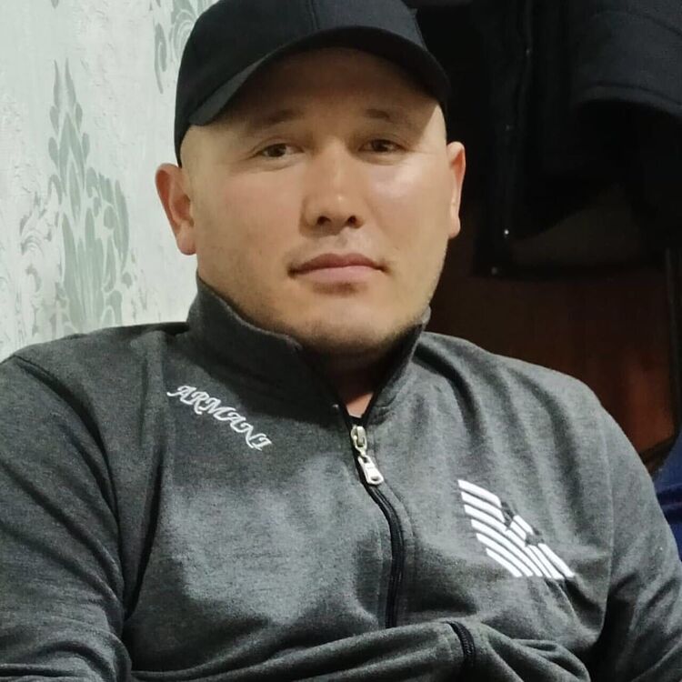  23571543  Sauran, 40 ,    