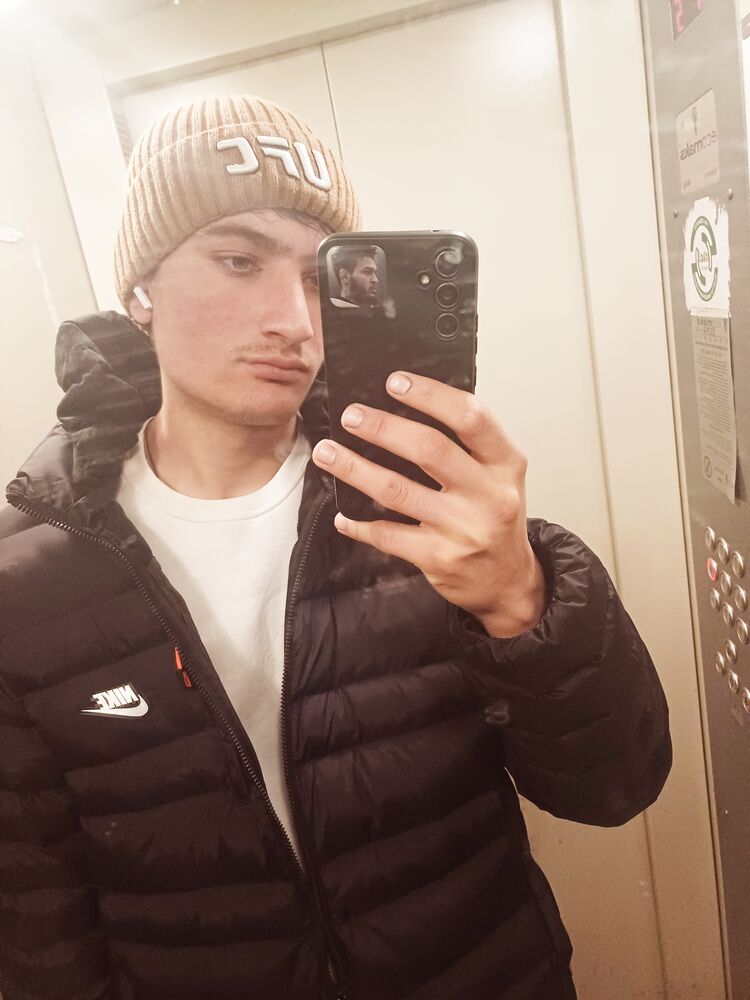  48239563  , 25 ,    