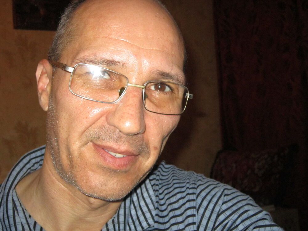  ,   , 52 ,   