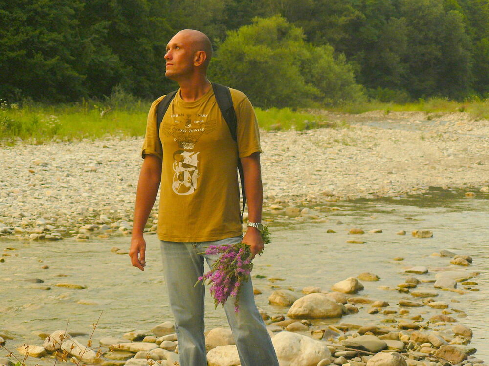  4814243  Timur, 45 ,    --