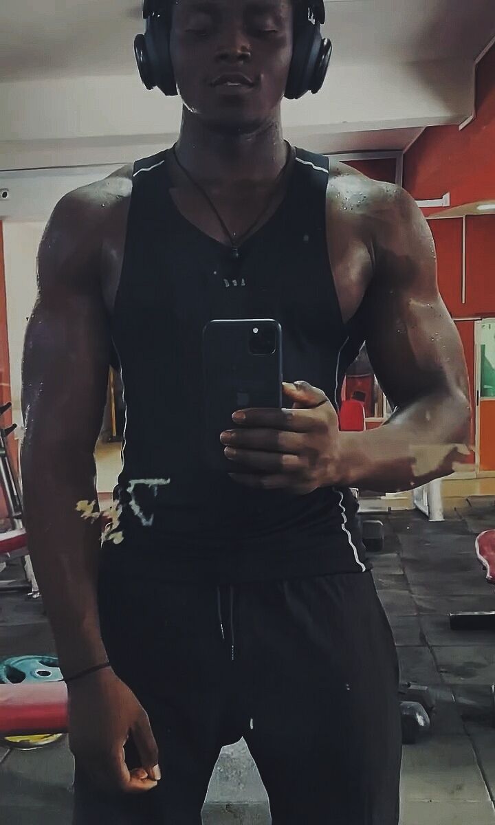  ,   Winston, 23 ,   ,   