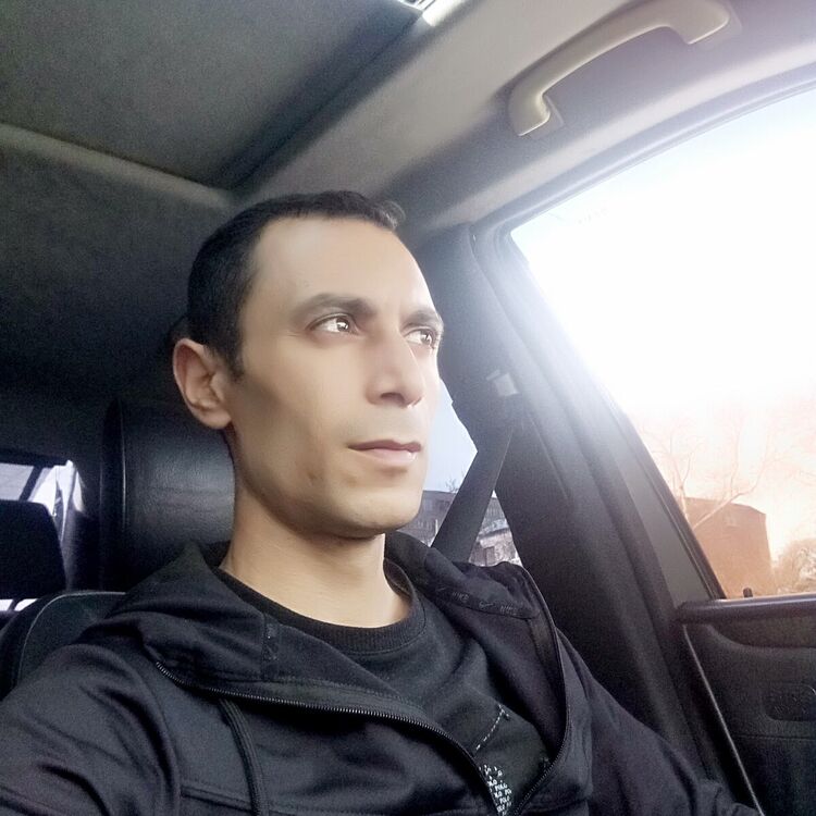  ,   Miko, 44 ,   ,   , c 
