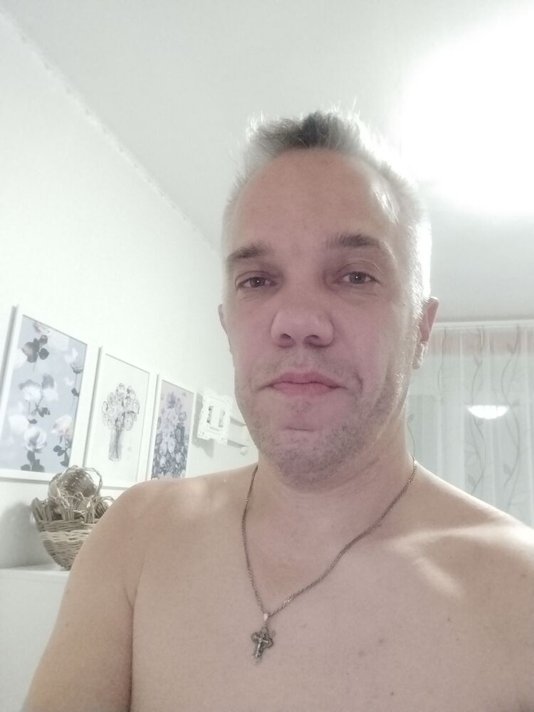  53112563  , 44 ,    