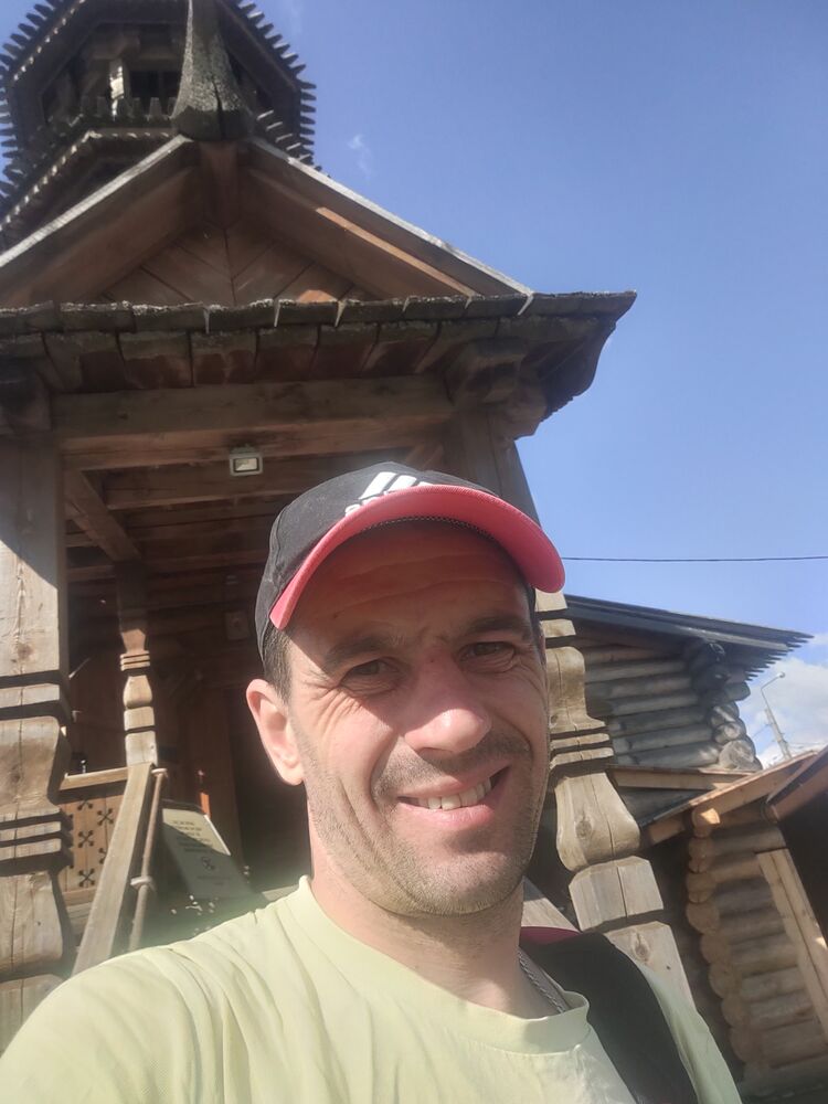 ,   Nikolay, 38 ,   ,   