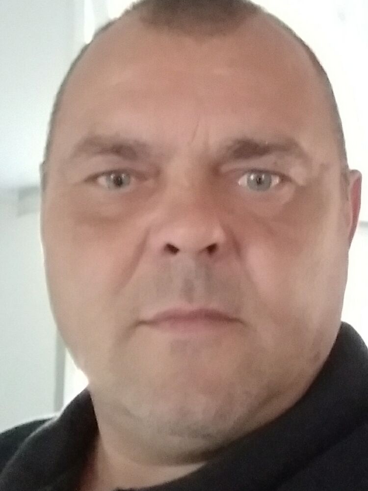  28956653  , 47 ,    
