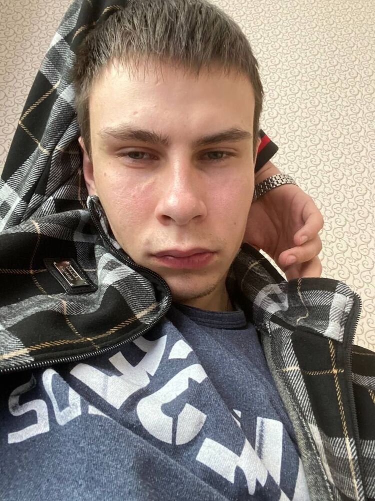 ,   Vladislav, 23 ,     , c 