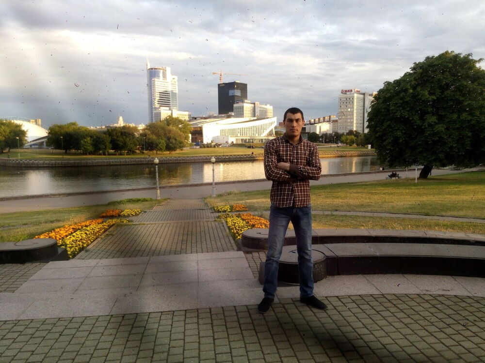  6228473  Aziz, 36 ,    