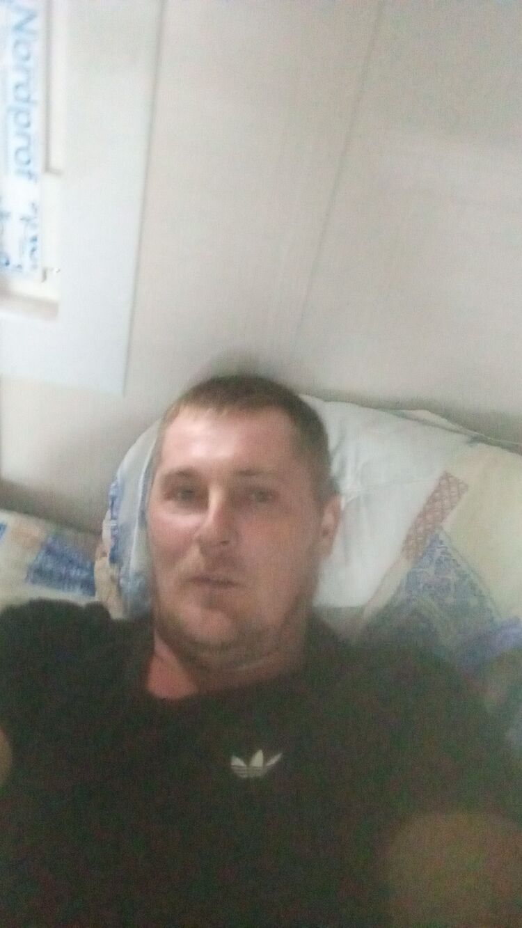  47586973  , 39 ,    
