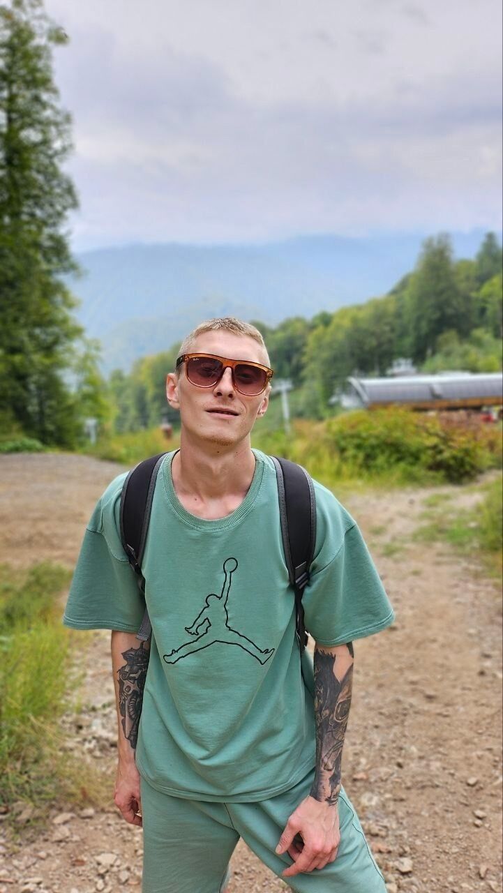  ,   Mister, 26 ,   ,   