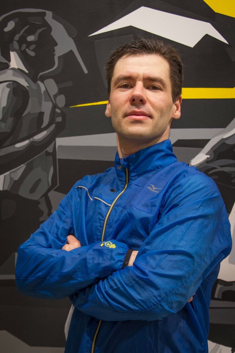 ���� 25282733 ������� �������, 44 ����, ���� ���������� � �����-����������