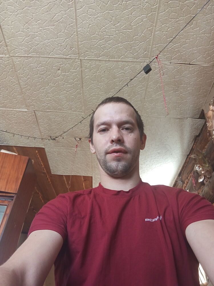  42179373  , 33 ,    