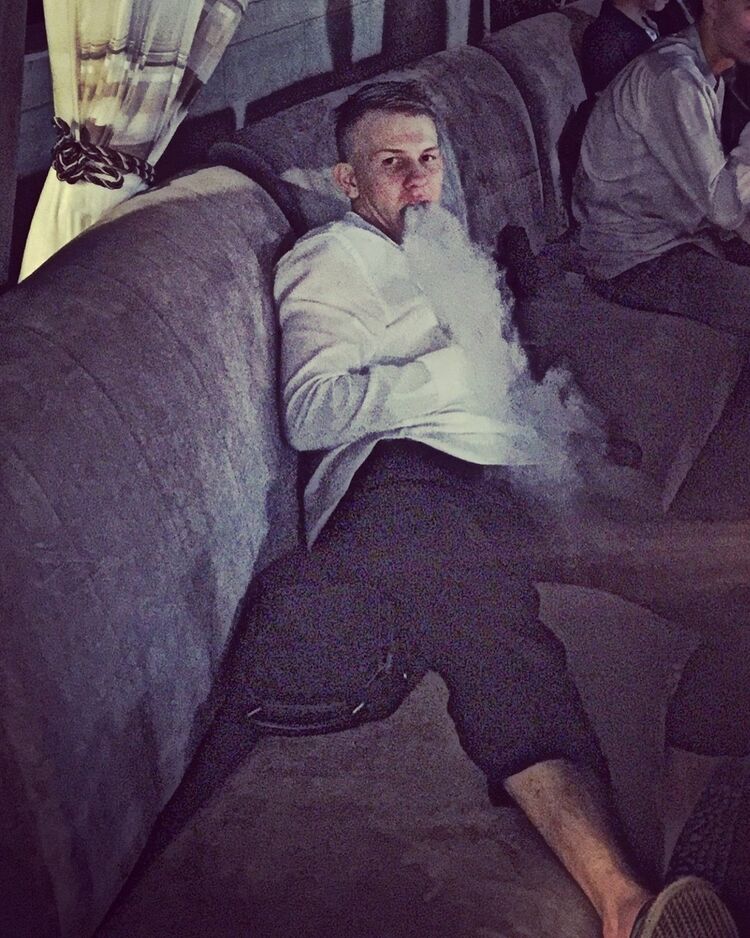  10518683  Daniko, 29 ,    