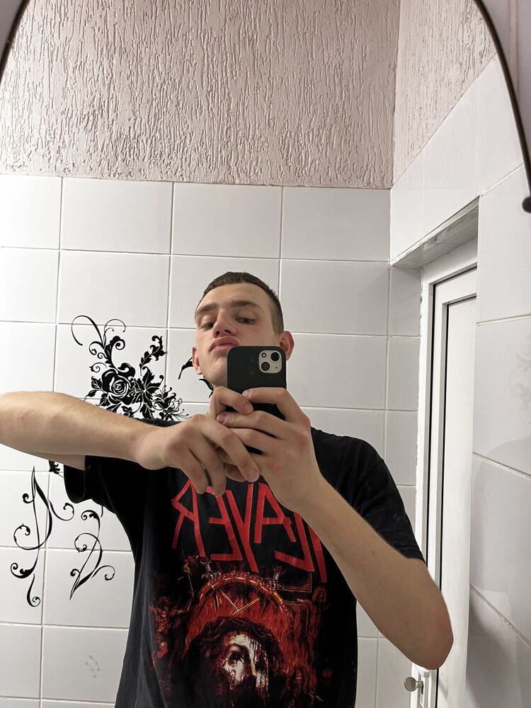  28138973  , 21 ,    